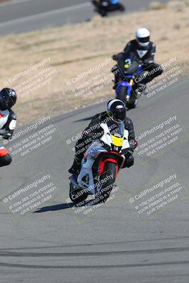 media/Feb-05-2023-Classic Track Day (Sun) [[c35aca4a42]]/Group 2/session 1 turn 9/